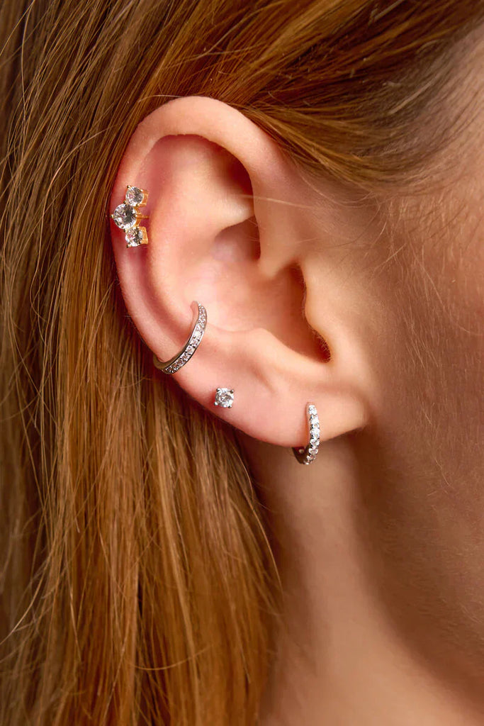 Dainty Round Stud Earrings - Gold