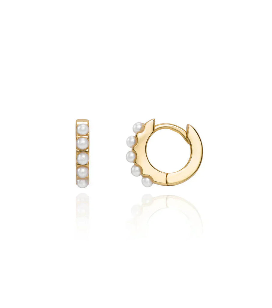 Pearl Huggie Hoop Earrings (Gold)