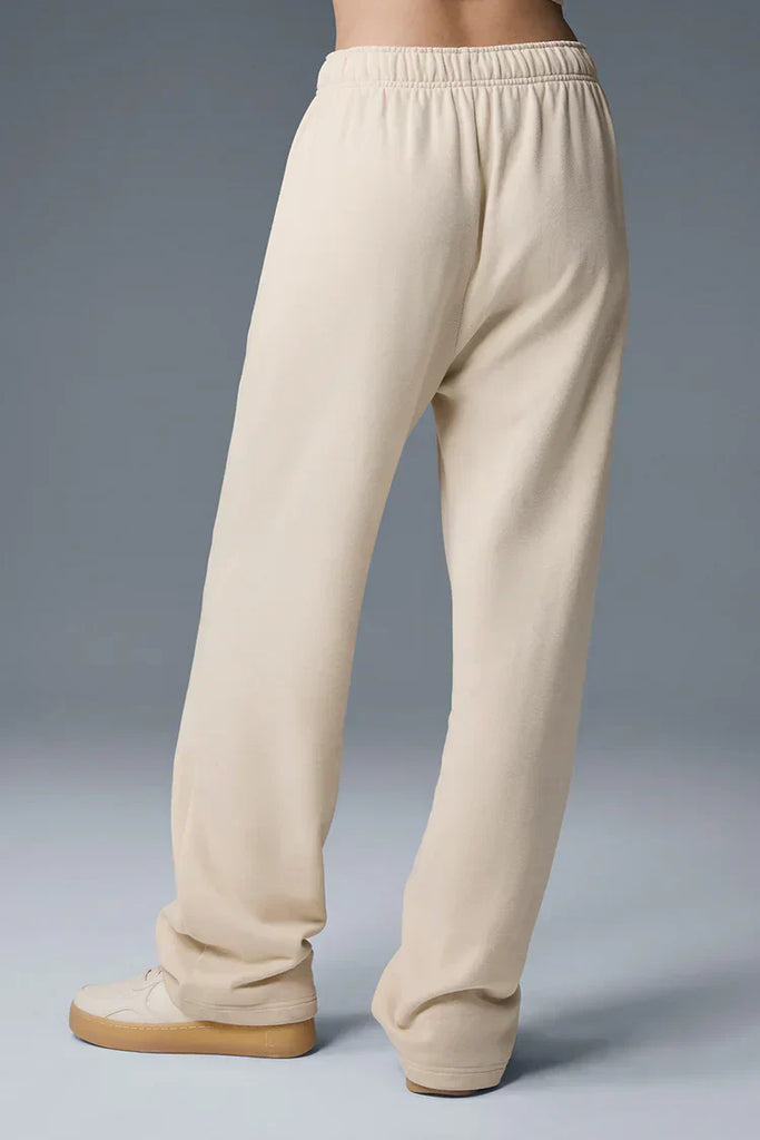 Straight Leg Sweatpant